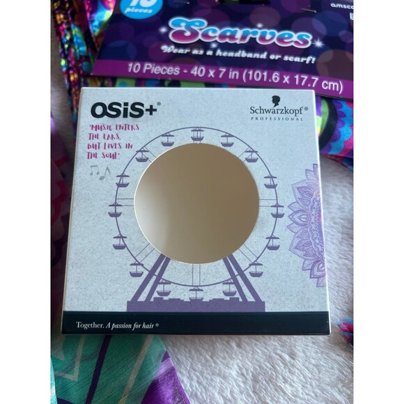 6 scarves -5 are the same - Picture 3 of 4